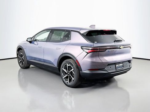 New 2026 Chevrolet Equinox EV LT image 5