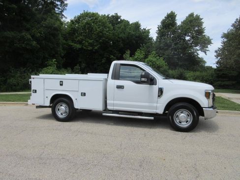 Used 2019 Ford F350 XL w/ Power Equipment Group RWD image 11