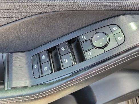 Certified 2023 Nissan Rogue SV AWD/4WD image 28