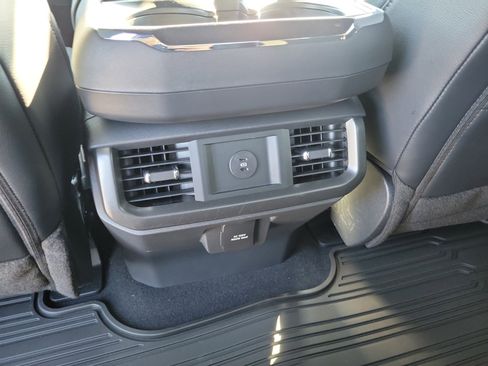 New 2025 Ford F150 Lariat w/ FX4 Off-Road Package image 12