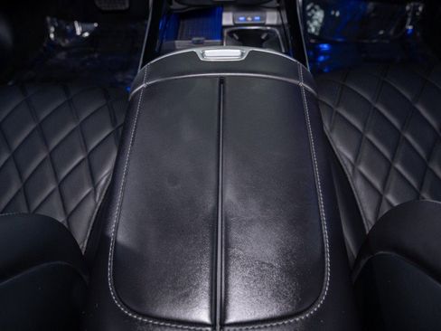 New 2026 Mercedes-Benz S 580 4MATIC Sedan image 23