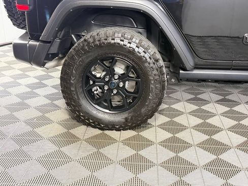 Used 2025 Jeep Wrangler Unlimited Sport S 4xe AWD/4WD image 31