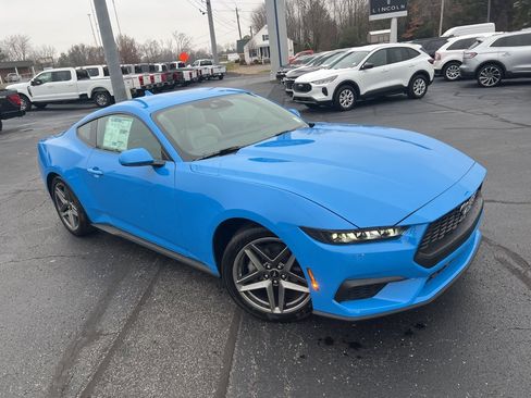 New 2026 Ford Mustang Premium image 4