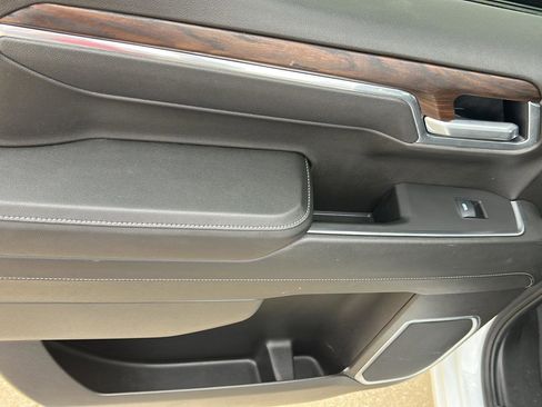 Used 2025 GMC Sierra 1500 SLT image 25