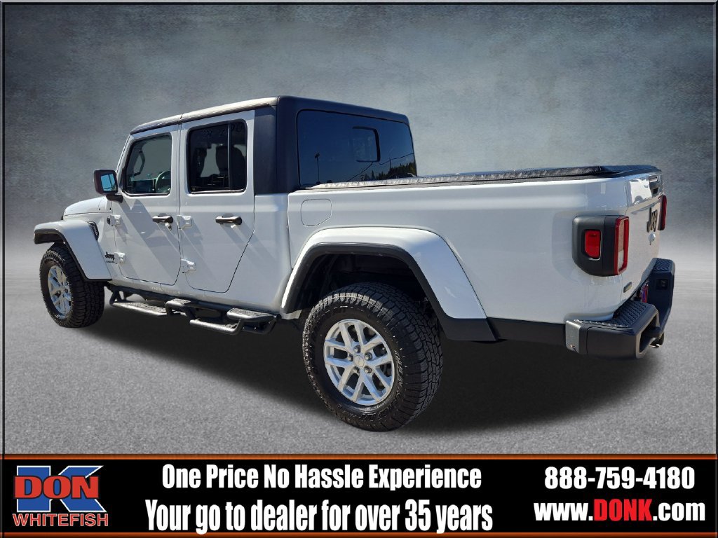Used 2023 Jeep Gladiator Sport AWD/4WD image 6