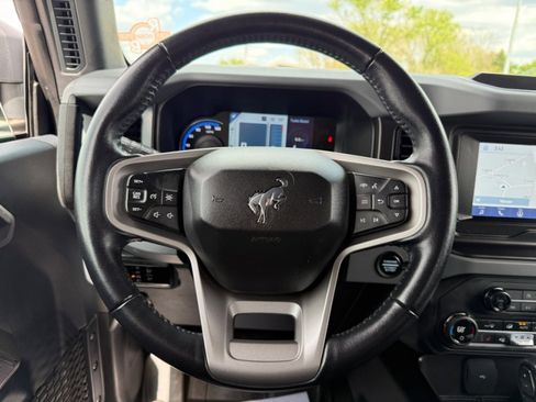 Used 2023 Ford Bronco Black Diamond AWD/4WD image 22