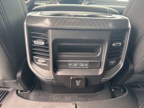 New 2026 RAM 1500 4x4 Crew Cab image 14