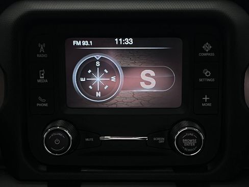 Used 2018 Jeep Wrangler Sport AWD/4WD image 24