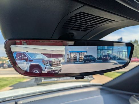 Used 2024 Chevrolet Blazer EV RS AWD/4WD image 22