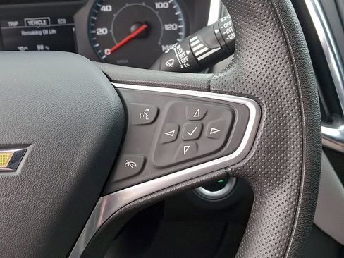Used 2023 Chevrolet Equinox LS FWD image 19