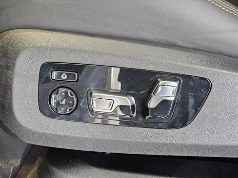 New 2026 BMW X5 M Competition image 4