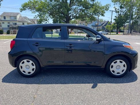 Used 2013 Scion xD FWD image 8