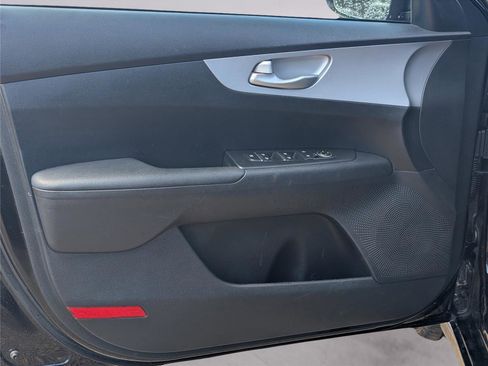 Used 2024 Kia Forte LXS image 10