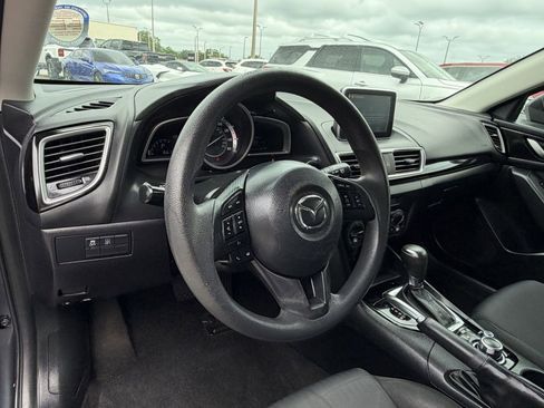 Used 2015 MAZDA MAZDA3 i Sport FWD image 18