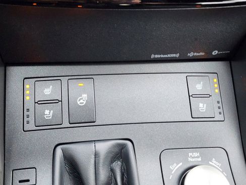 Used 2025 Lexus IS 350 F Sport image 13