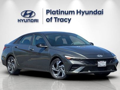 Used 2025 Hyundai Elantra Sport