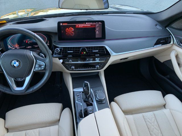 Used 2023 BMW 530i xDrive w/ Premium Package AWD/4WD image 11