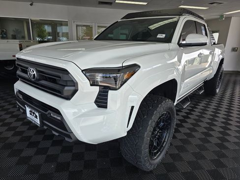 New 2026 Toyota Tacoma SR5 AWD/4WD image 9