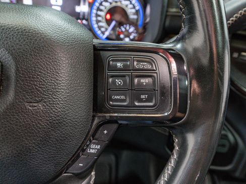 Used 2022 RAM 2500 Limited image 30