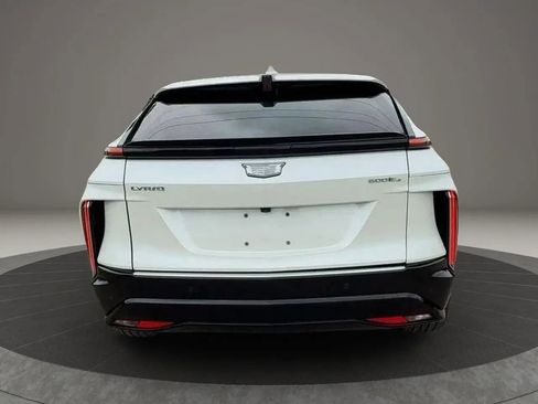 Used 2024 Cadillac Lyriq Tech w/ Driver Assist Package AWD/4WD image 5