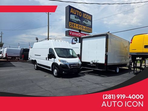 Used 2023 RAM ProMaster 3500 w/ Lane Management Group FWD image 1