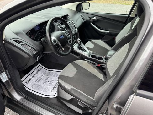 Used 2012 Ford Focus SE image 9
