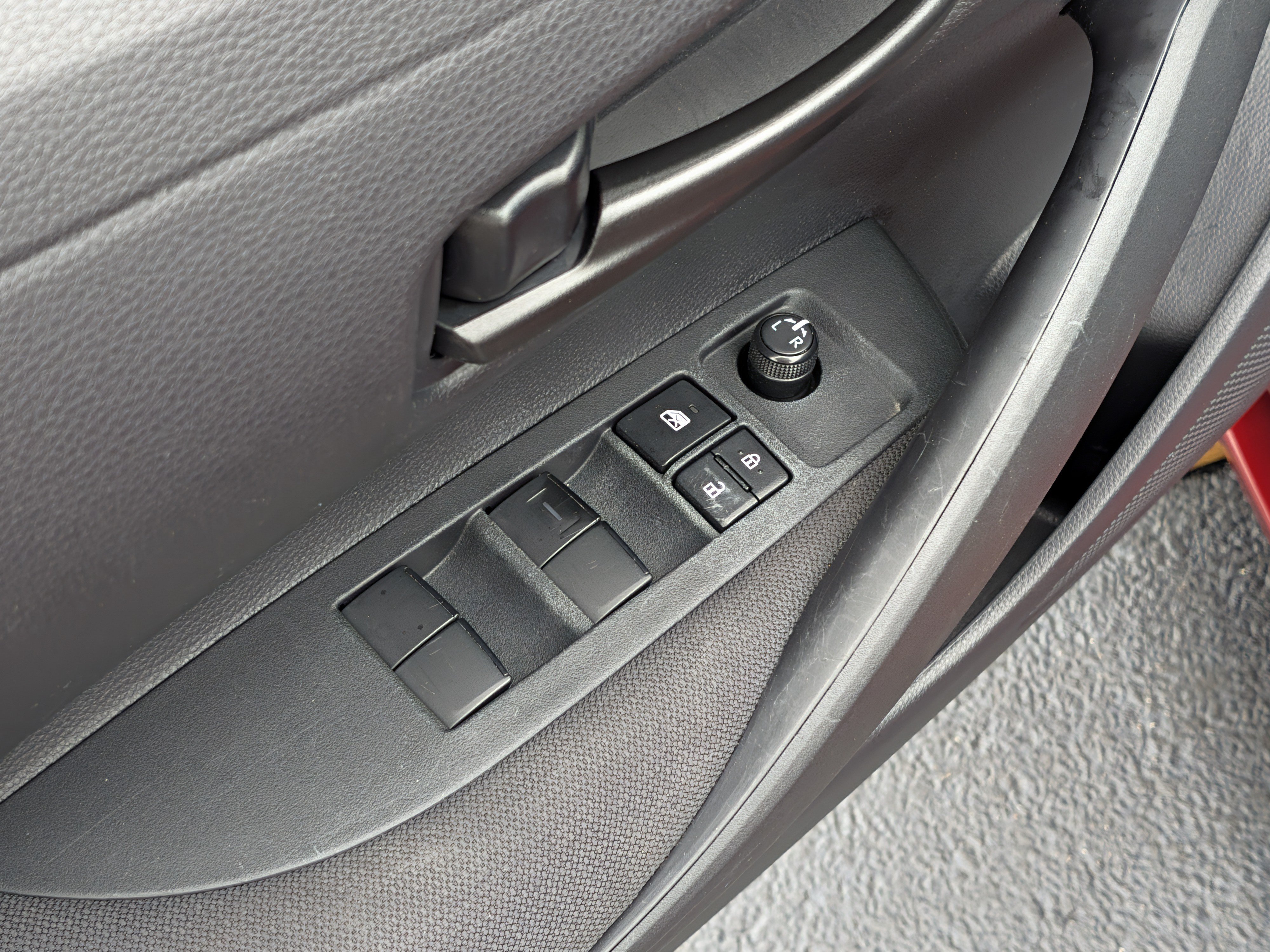 Certified 2025 Toyota Corolla LE FWD image 17