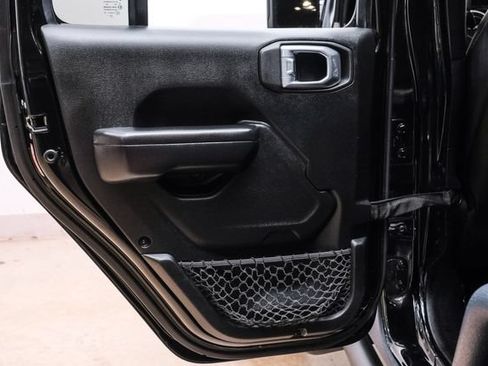 Used 2021 Jeep Wrangler Unlimited Rubicon AWD/4WD image 82