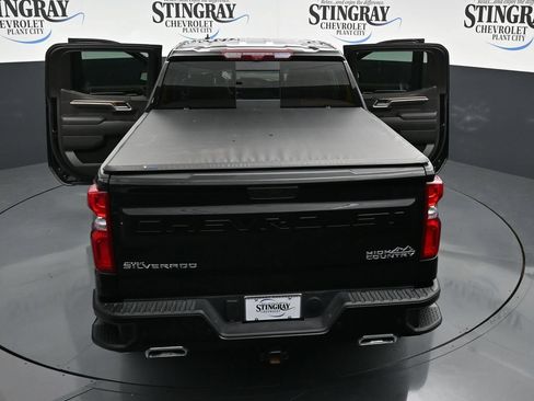 Used 2025 Chevrolet Silverado 1500 High Country w/ High Country Premium Package AWD/4WD image 29