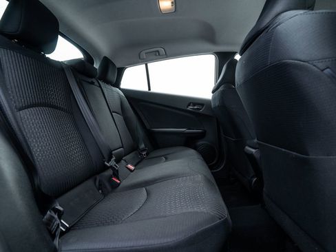 Used 2016 Toyota Prius Three image 14