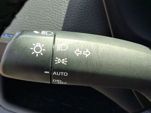 Used 2023 Toyota RAV4 SE w/ SE Grade Weather Package AWD/4WD image 25