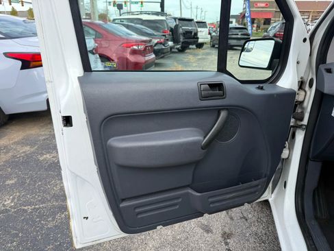 Used 2012 Ford Transit Connect XLT image 10
