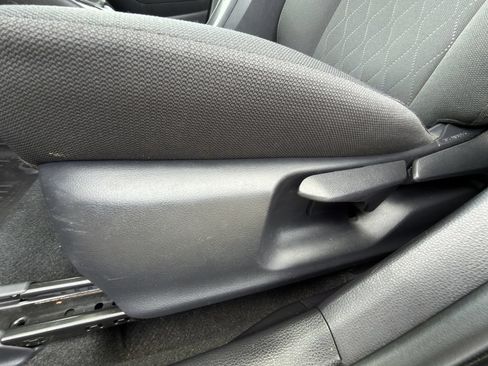 Used 2026 Toyota Corolla LE FWD image 24