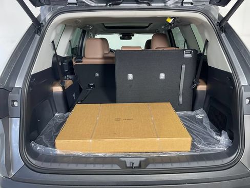 New 2026 Toyota Grand Highlander AWD image 11