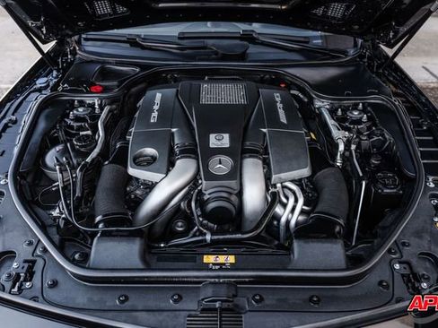 Used 2016 Mercedes-Benz SL 63 AMG AMG SL 63 w/ Driver Assistance Package image 26