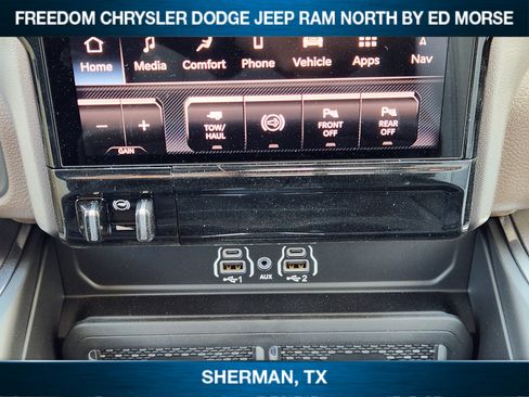 New 2026 RAM 2500 Laramie AWD/4WD image 14