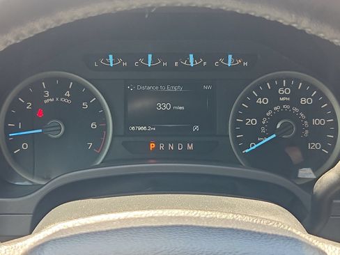 Used 2020 Ford F150 XLT w/ Equipment Group 302A Luxury AWD/4WD image 21