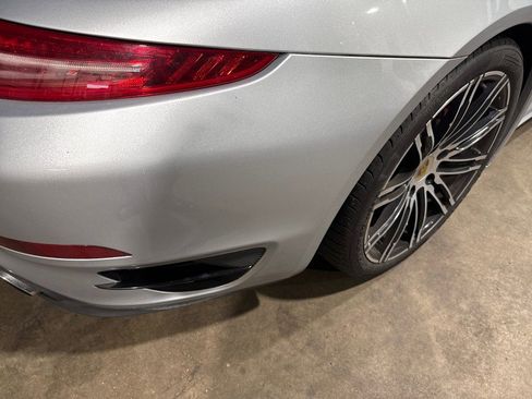 Used 2015 Porsche 911 4 Coupe image 40