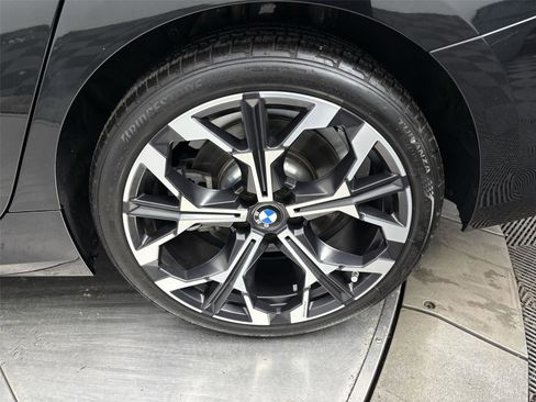 Used 2025 BMW 330i xDrive Sedan w/ Convenience Package AWD/4WD image 27