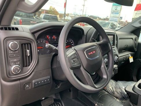 New 2026 GMC Sierra 2500 Pro image 14