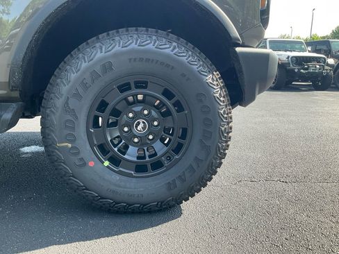 New 2026 Ford Bronco Outer Banks w/ Sasquatch Package AWD/4WD image 10