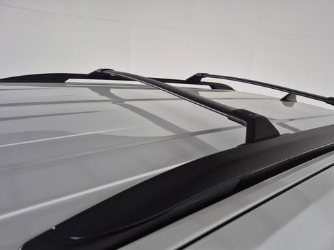 New 2026 Toyota Sienna XLE image 12