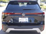 New 2025 Volkswagen Tiguan SE image 4