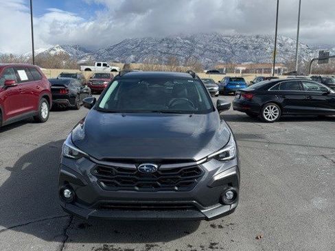 Used 2024 Subaru Crosstrek 2.5i Limited image 2