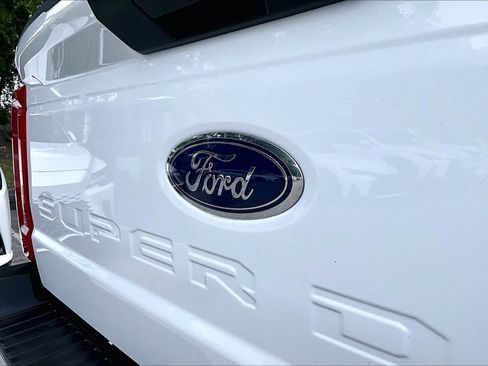 Used 2025 Ford F250 XLT AWD/4WD image 31