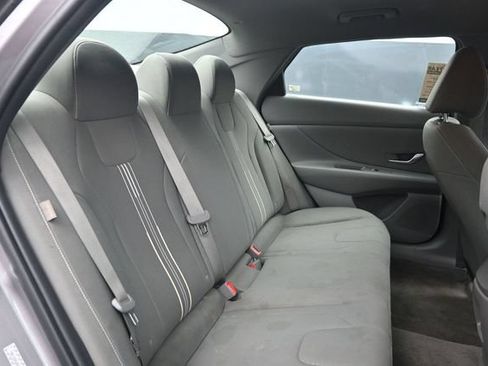 Used 2024 Hyundai Elantra SEL FWD image 50