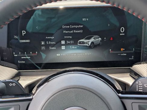 Used 2025 Nissan Kicks SR FWD image 22
