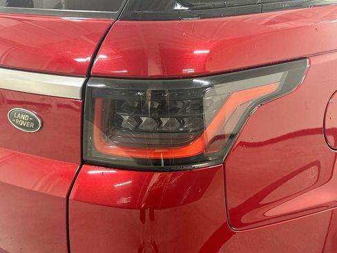 Used 2019 Land Rover Range Rover Sport HSE AWD/4WD image 33