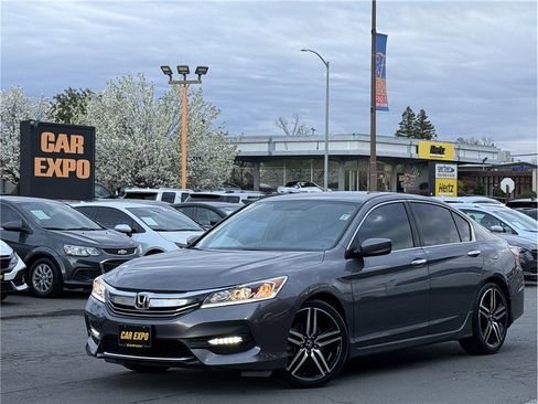 Used 2017 Honda Accord Sport Special Edition image 22