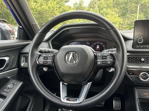 Used 2025 Acura Integra A-Spec FWD image 11